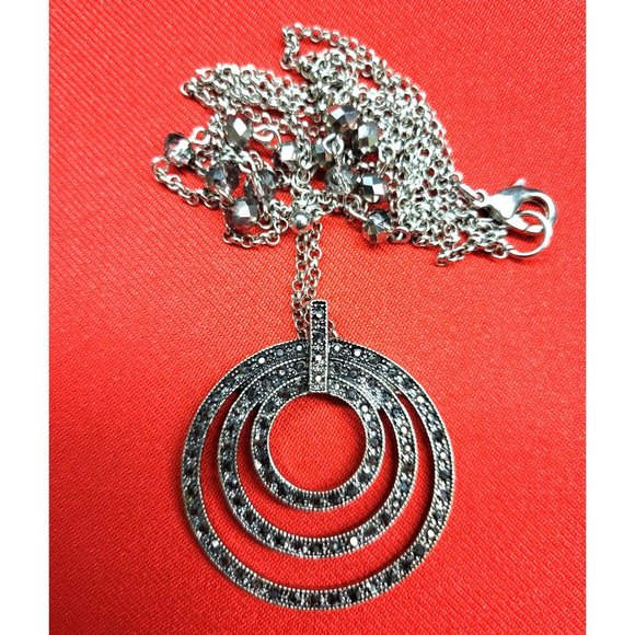 Rhinestone Crystal Triple Circles Necklace - Picture 8 of 11